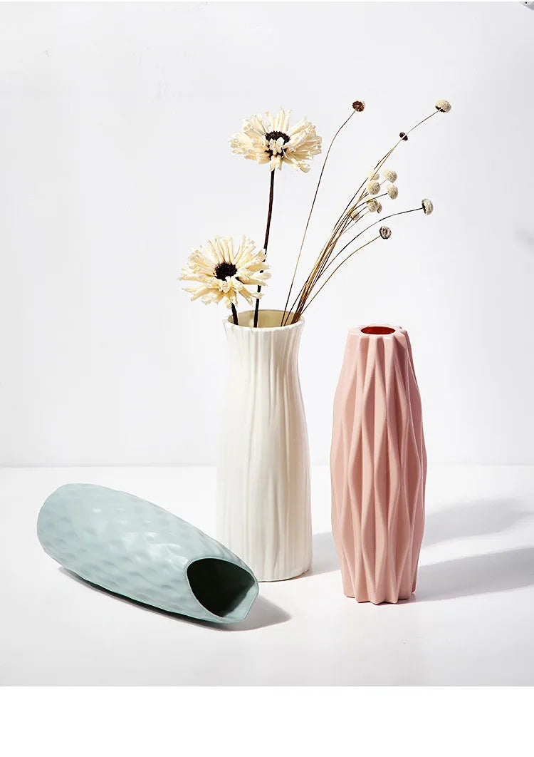 Nordic Plastic Vase – Modern Small Flower Pot for Home Decor