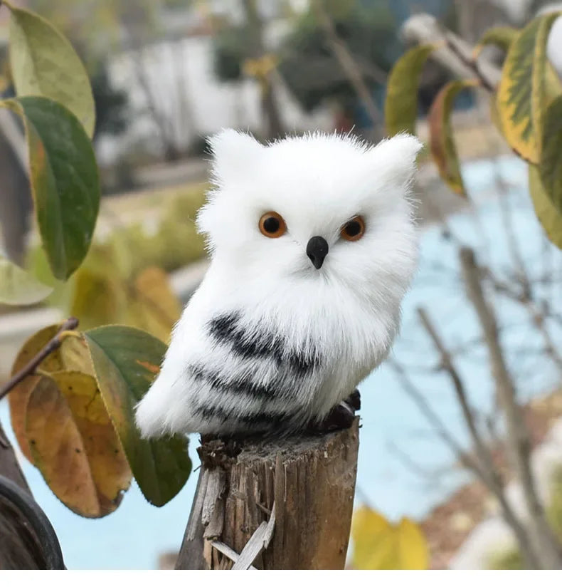 Cute Artificial White Owl – Lifelike Plush Garden Ornament, Miniature Desktop Decor & Photo Prop