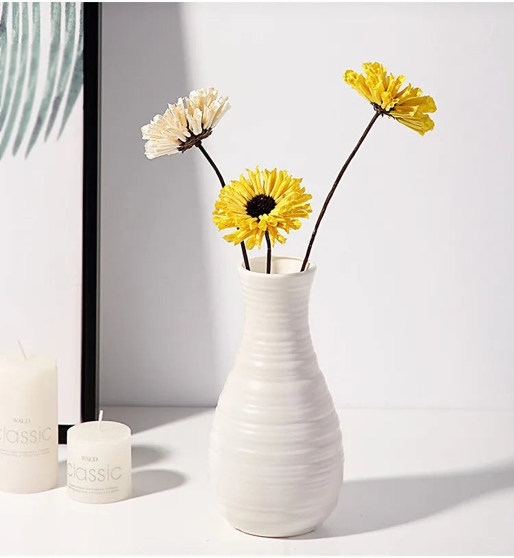 Nordic Plastic Vase – Modern Small Flower Pot for Home Decor